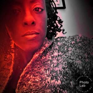 Meet your Posher, Daphne